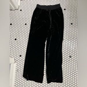 Cabi elastic waist faux velour pants size small
